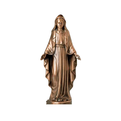 Бронзовая статуя