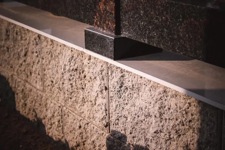 Фундамент из бессерных блоков