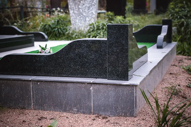 Облицовка бессерного блока плиткой